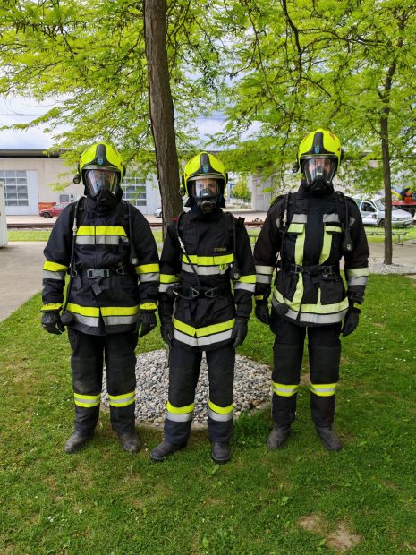 GEMEINSAME ATEMSCHUTZÜBUNG IM BRANDHAUS
