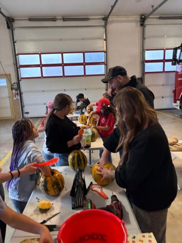 23102025 Kürbisschnitzen KF 5