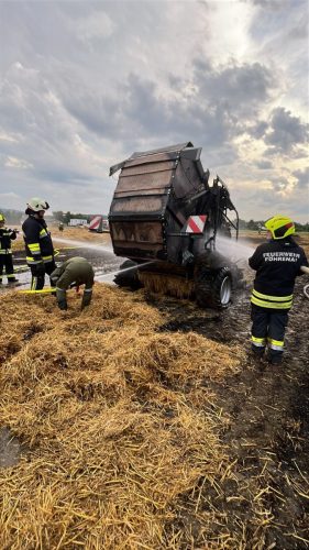 24072025 Ballenpresse Brand Haderswörth 4