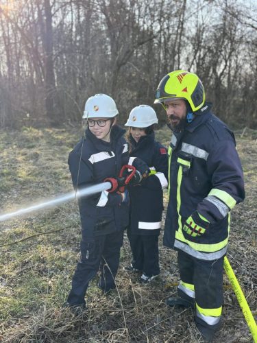 27022026 Christbaumbrand FJ 7