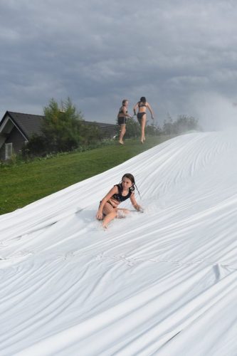 29082025 Wasserrutsche mit KF  FJ 3